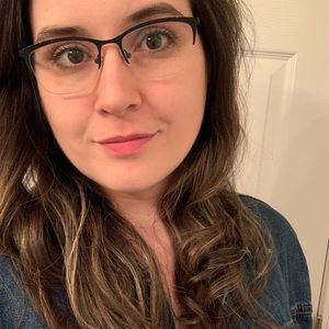 Meet your Posher, Megan